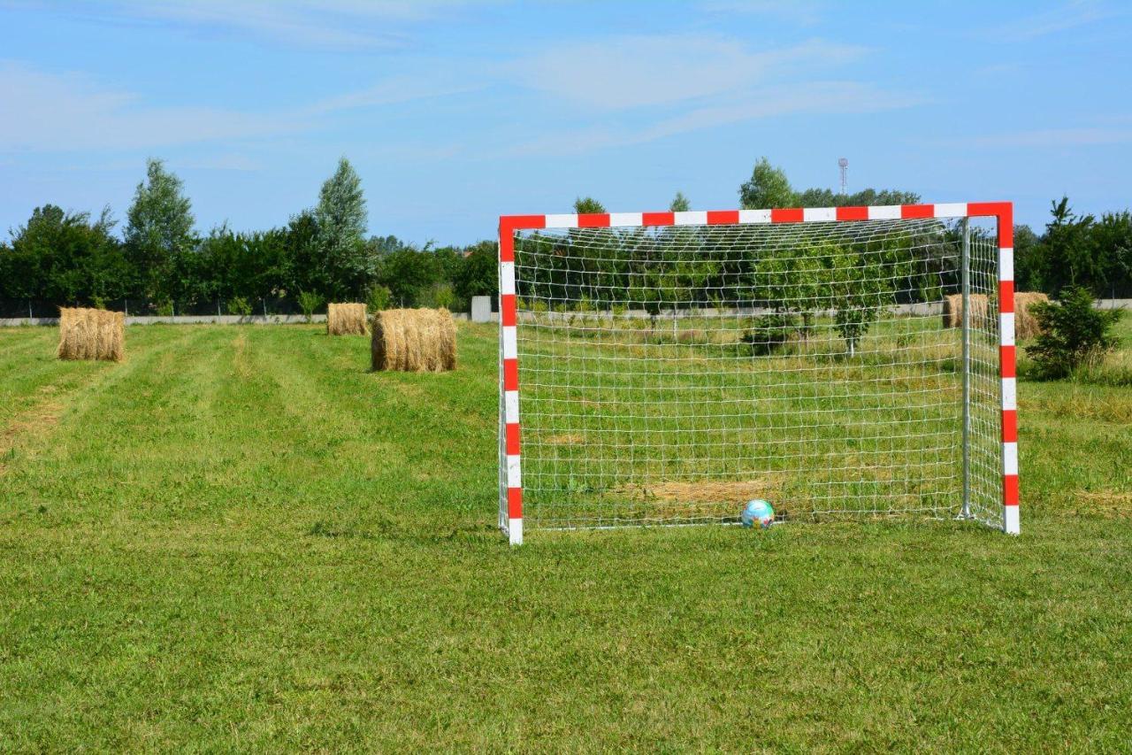 Domki Letniskowe Pod Orzechem Dziwnowek-Wrzosowo Wrzosowo  Exterior photo