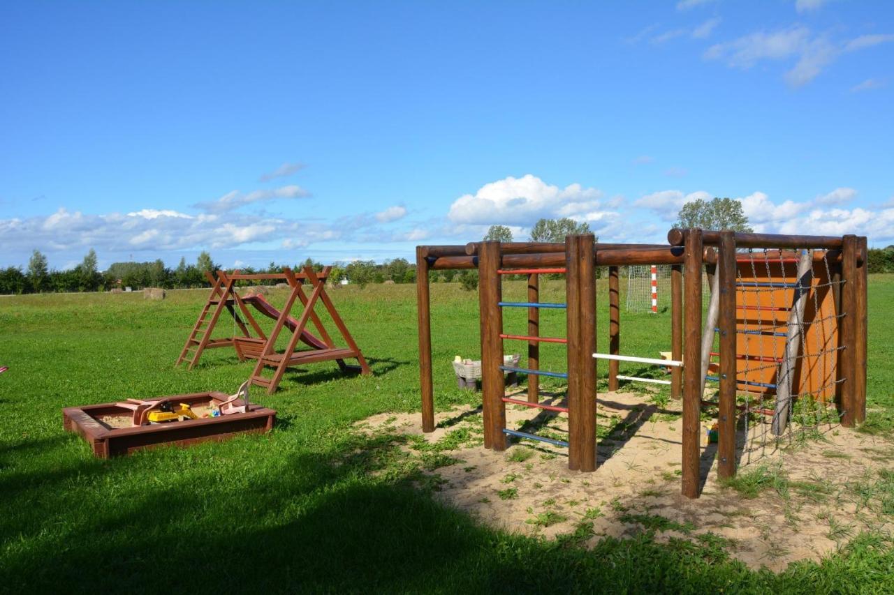 Domki Letniskowe Pod Orzechem Dziwnowek-Wrzosowo Wrzosowo  Exterior photo