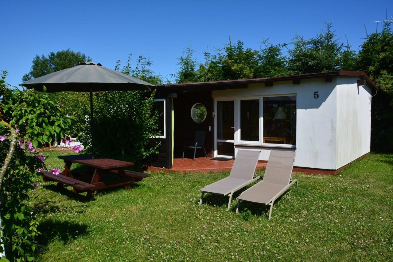 Domki Letniskowe Pod Orzechem Dziwnowek-Wrzosowo Wrzosowo  Exterior photo