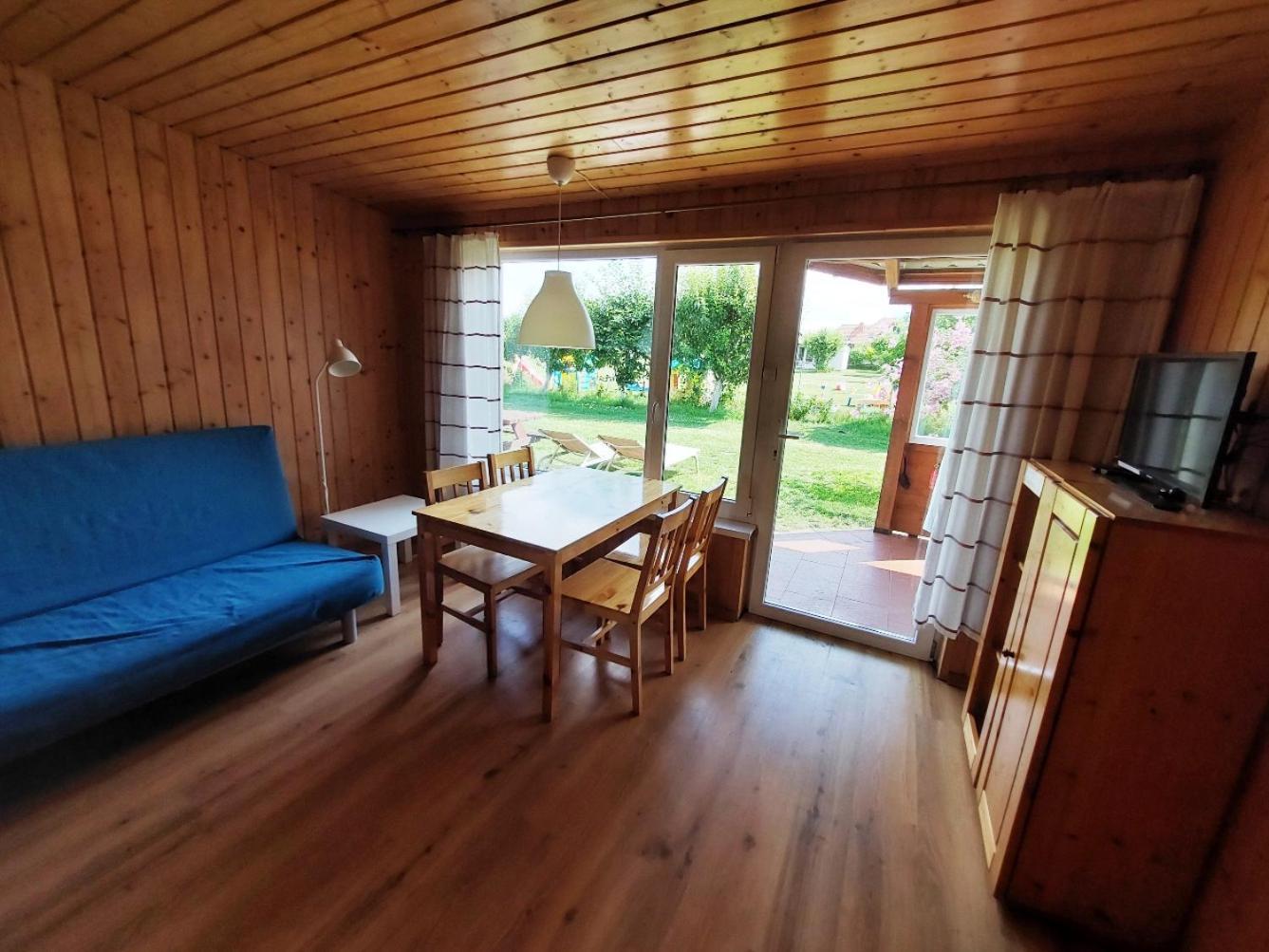 Domki Letniskowe Pod Orzechem Dziwnowek-Wrzosowo Wrzosowo  Exterior photo